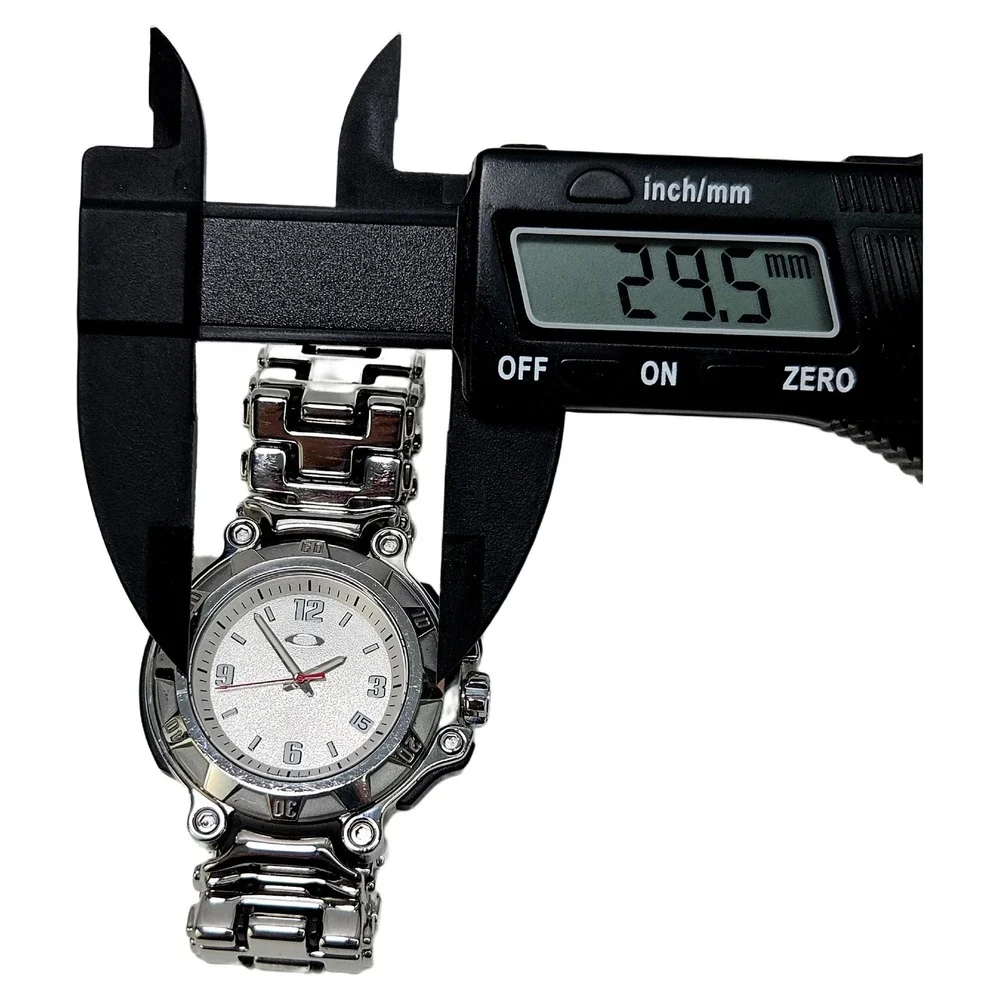Oakley Crankcase Mens Silver Stainless Steel Swiss Sapphire Crystal Watch EUC